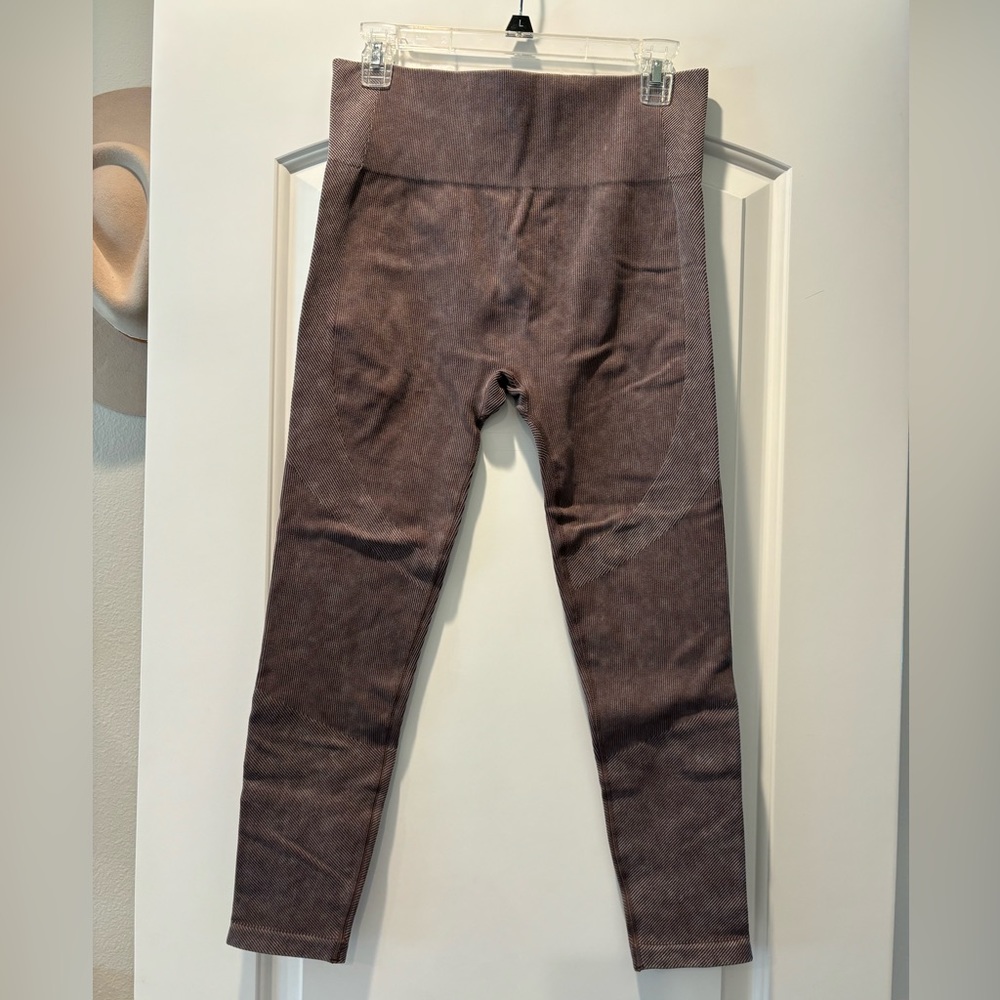Joylab workout leggings brown